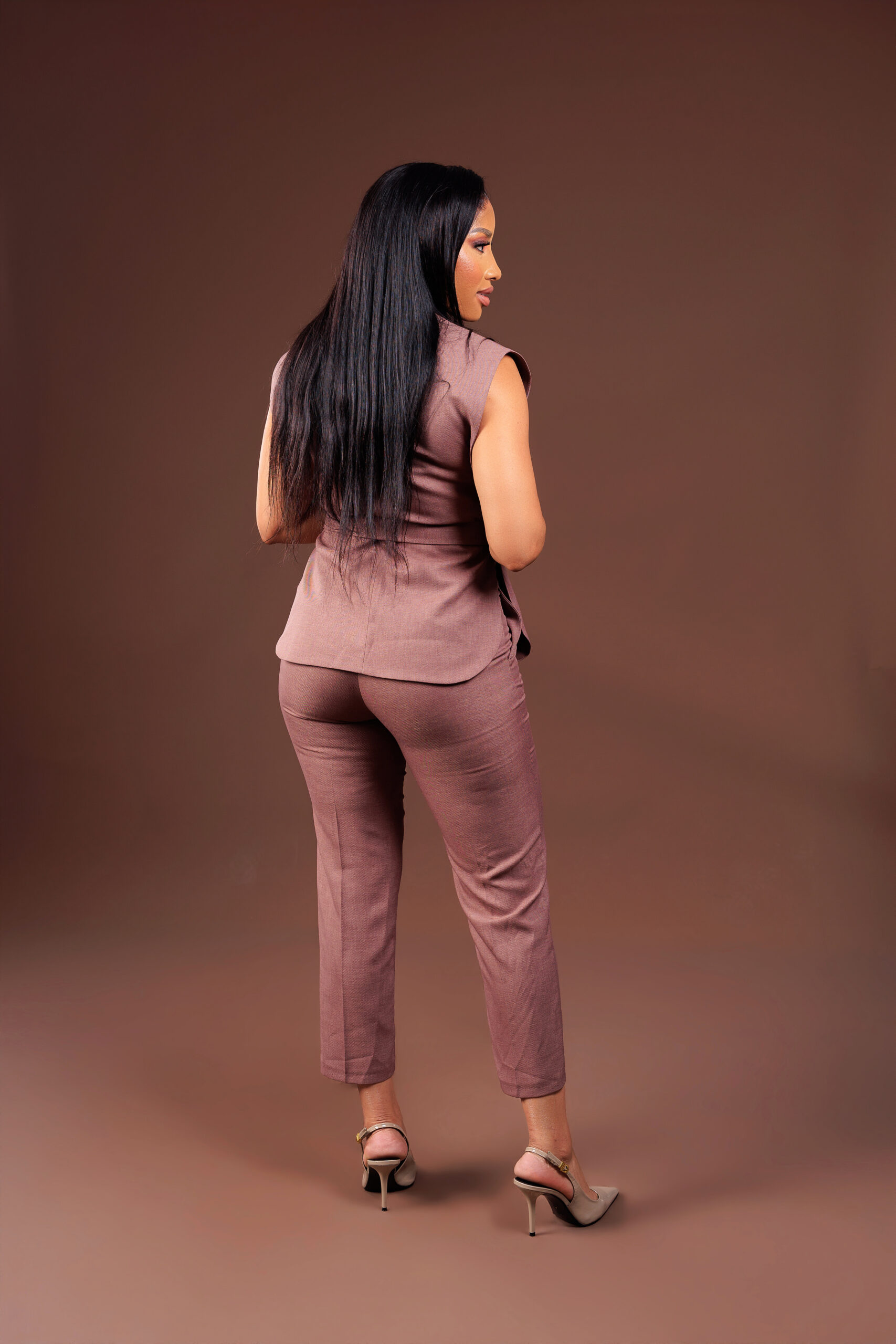 Umstar power suit - Image 2